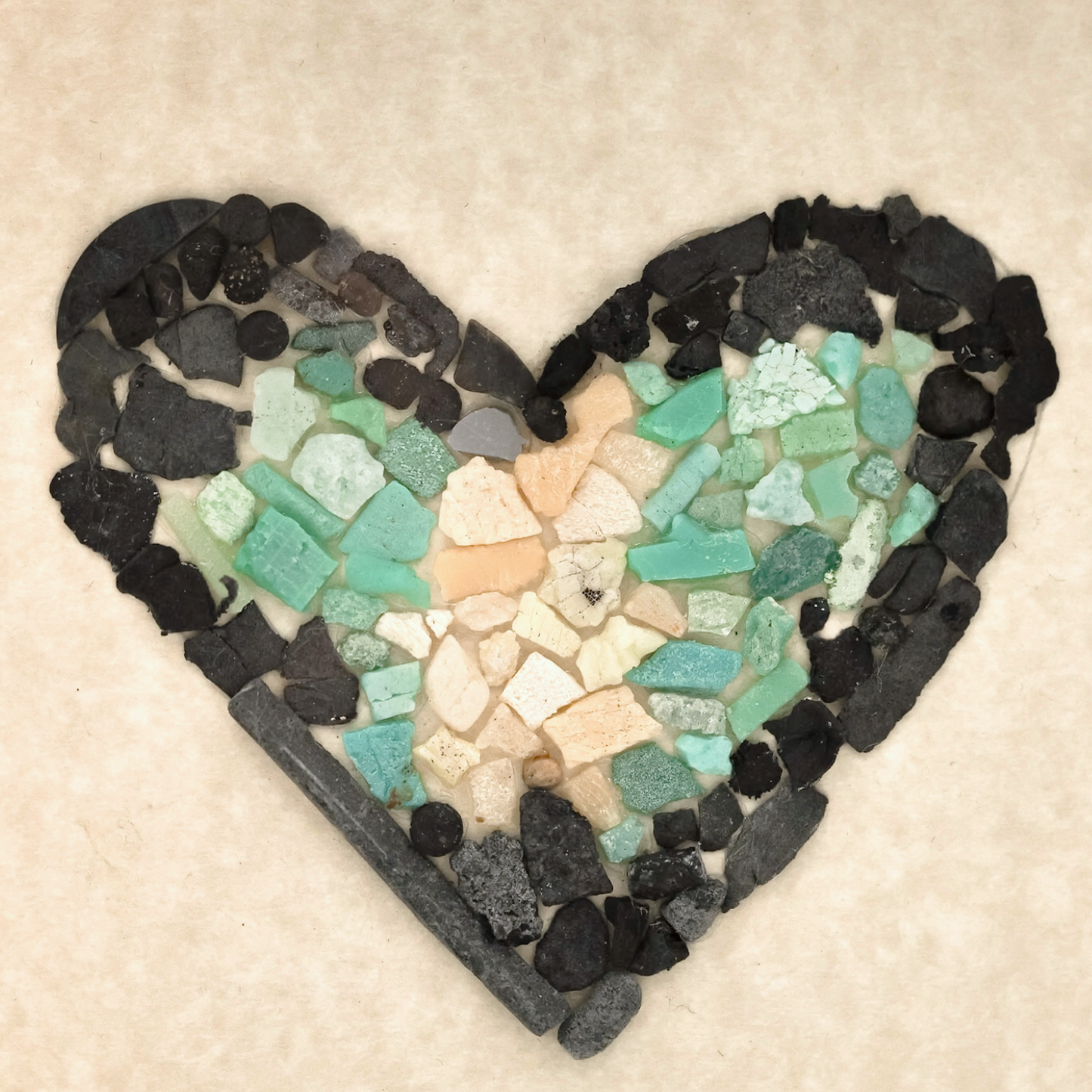 SPREAD ALOHA, NOT PLASTIC (SHADOWBOX)