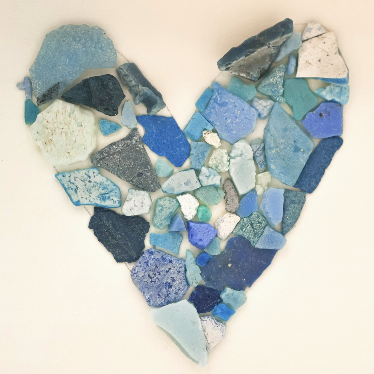 SPREAD ALOHA, NOT PLASTIC (SHADOWBOX)