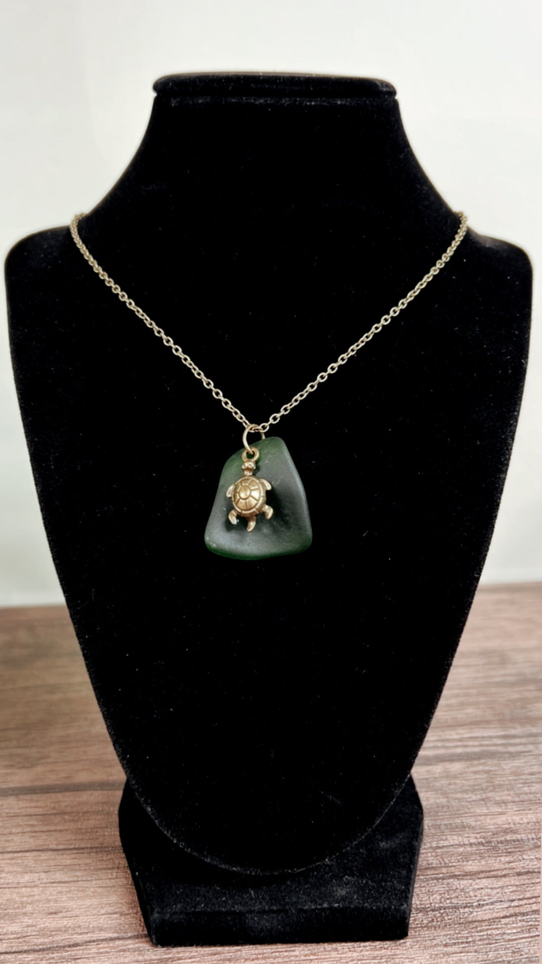 KAUILA NECKLACE