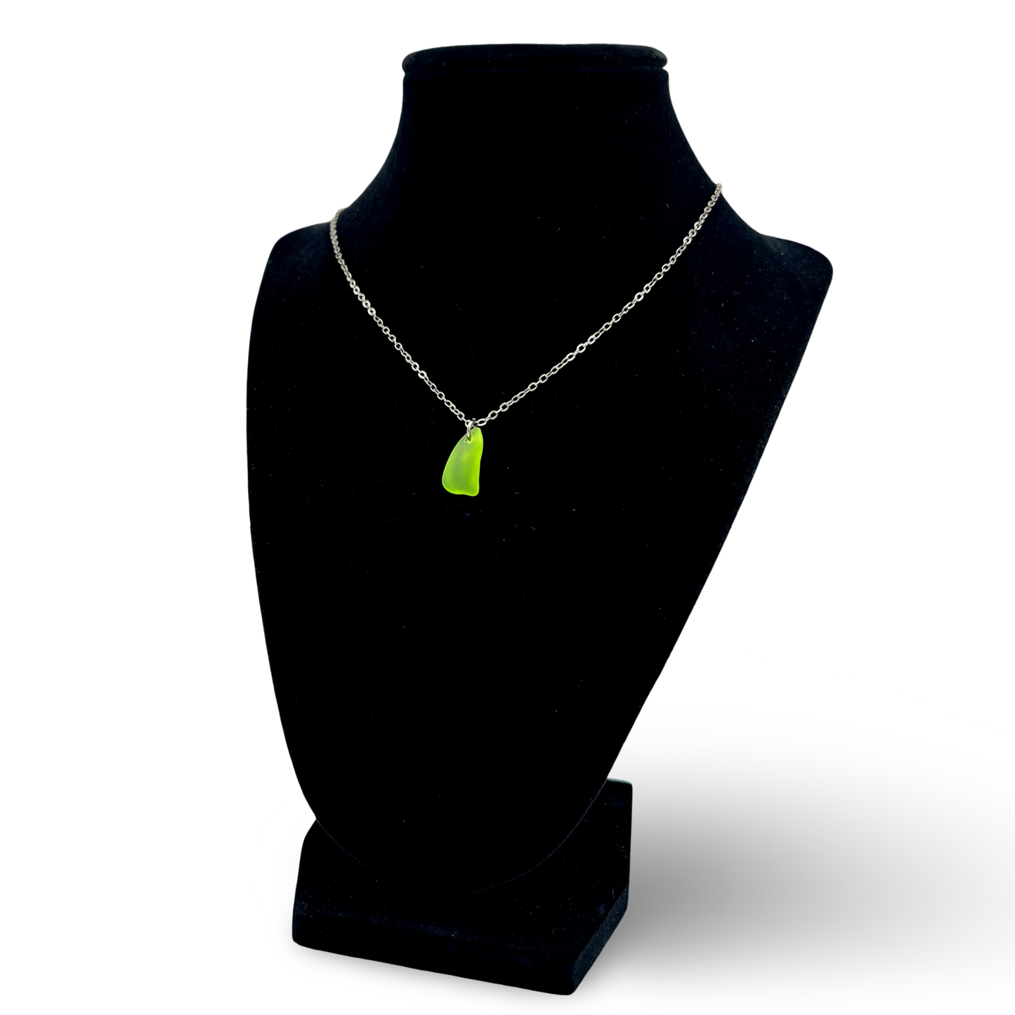 SINGLE SEA GLASS NECKLACE