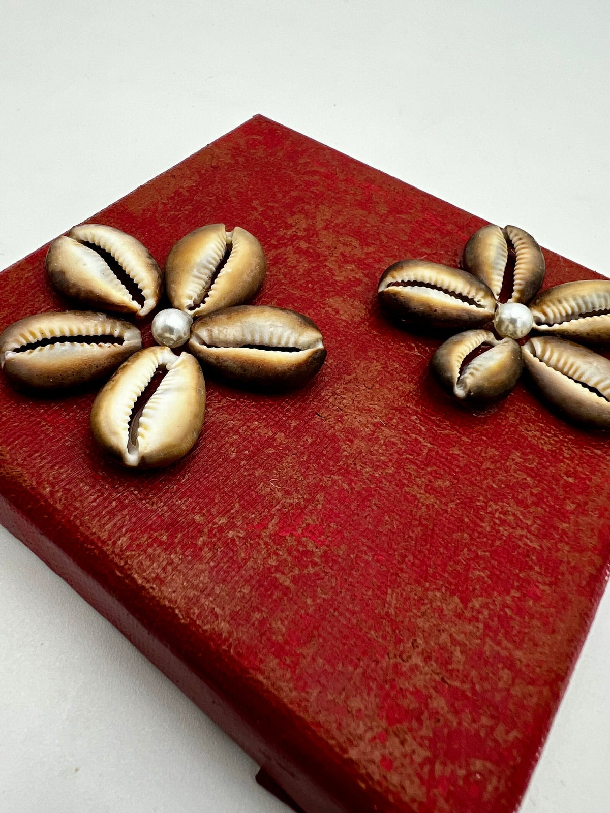 Cowrie Flowers