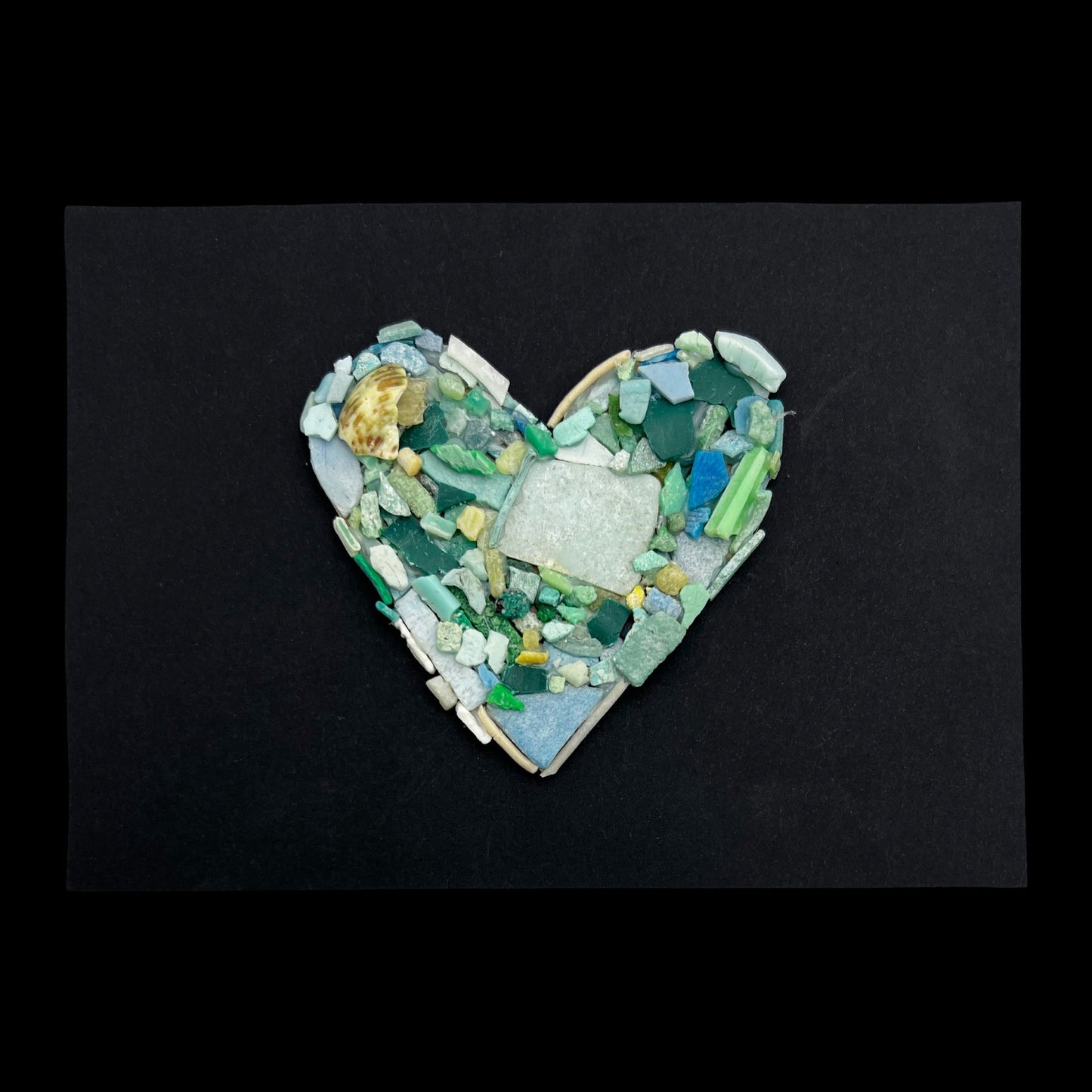 SPREAD ALOHA, NOT PLASTIC