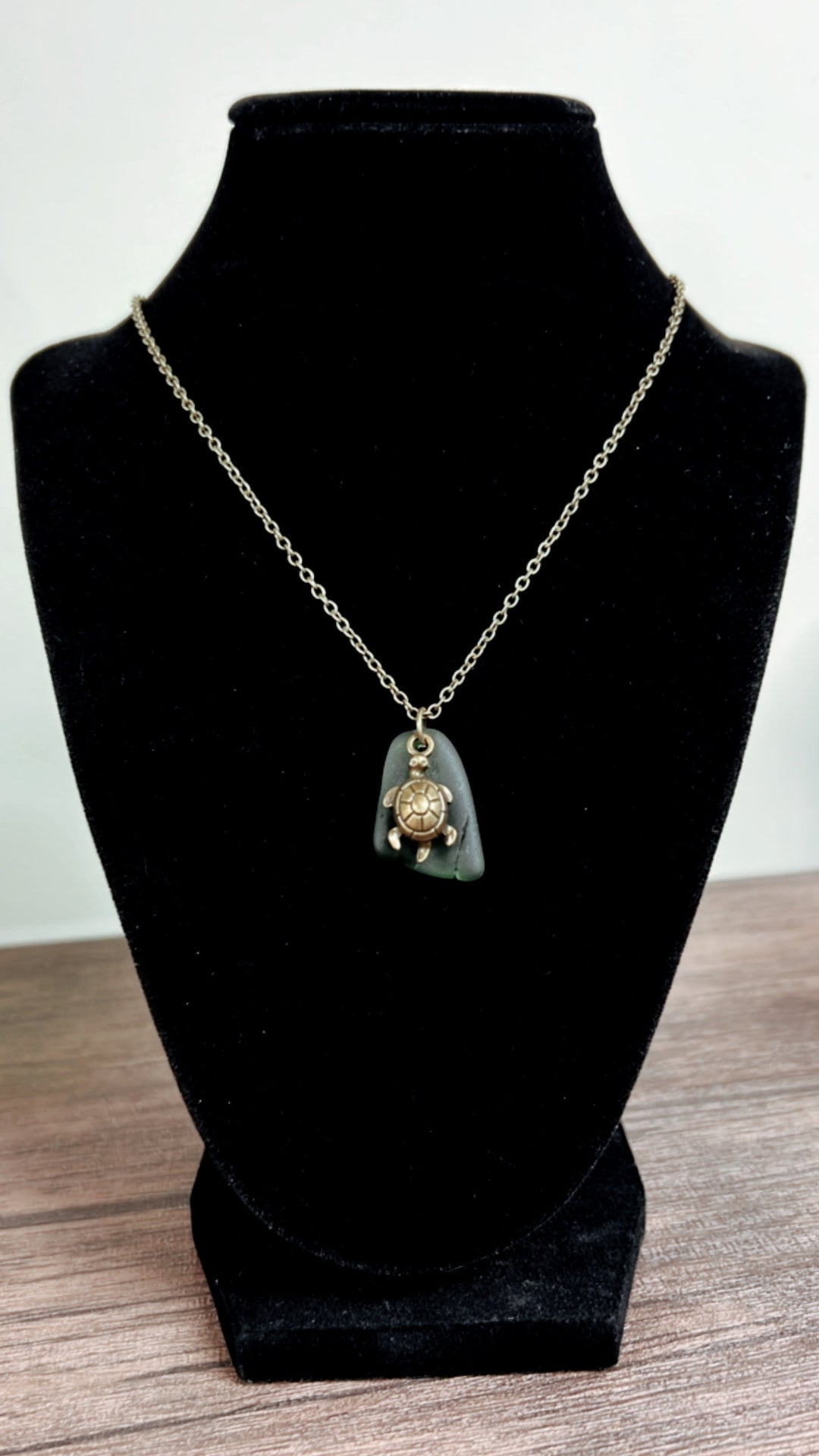 KAUILA NECKLACE